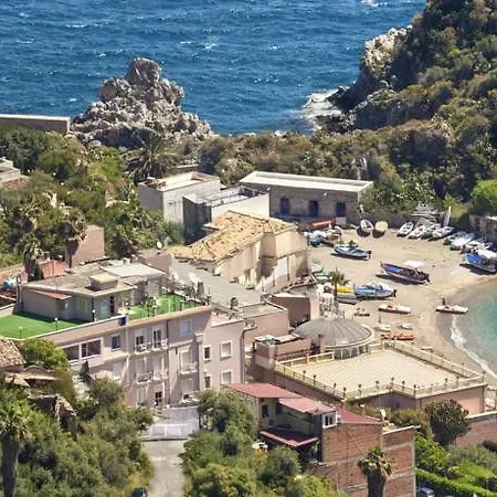 Garden Hotel